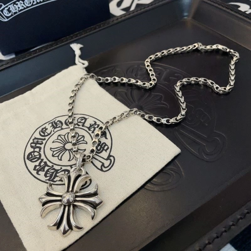 FashionForward Chrome Hearts Necklaces 239368