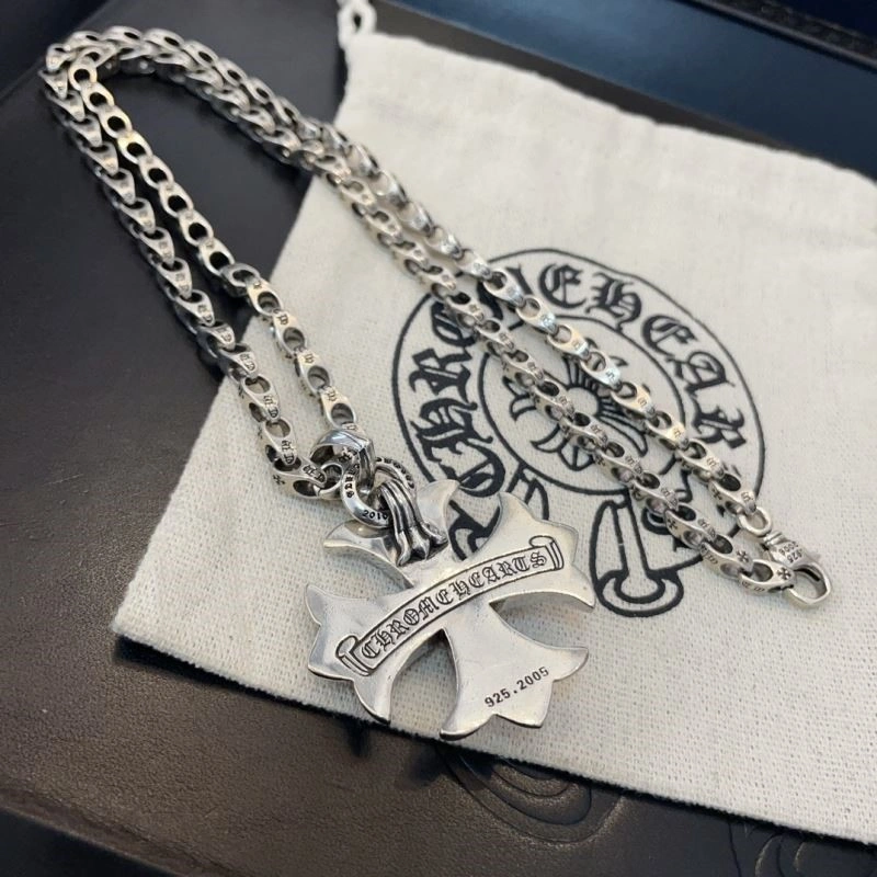 FashionForward Chrome Hearts Necklaces 239368