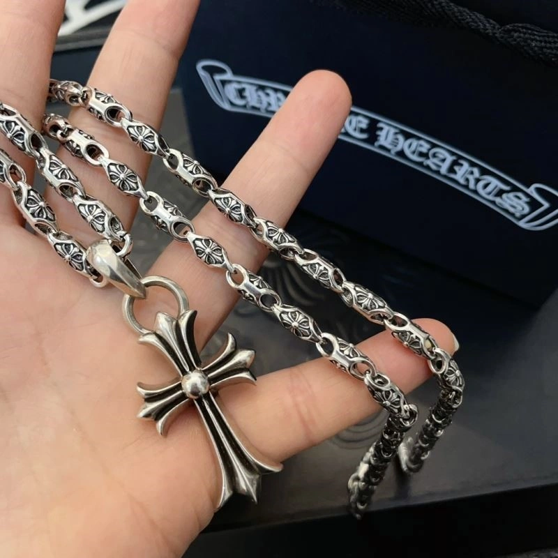 Bright Chrome Hearts Necklaces 239376