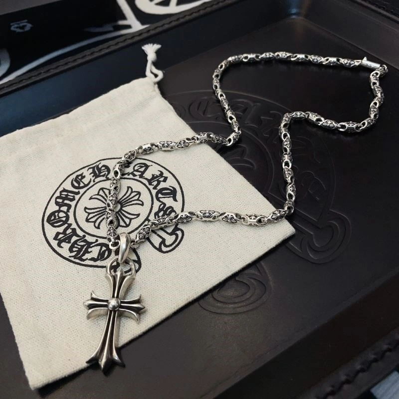Bright Chrome Hearts Necklaces 239376