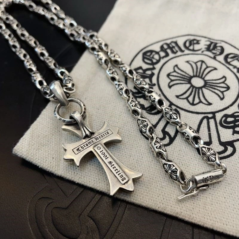 Bright Chrome Hearts Necklaces 239376