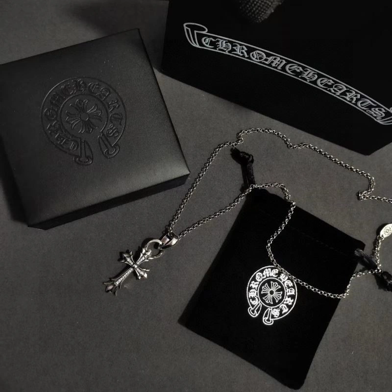 Practical Chrome Hearts Necklaces 239301