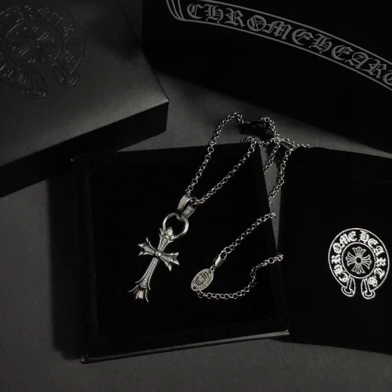 Practical Chrome Hearts Necklaces 239301