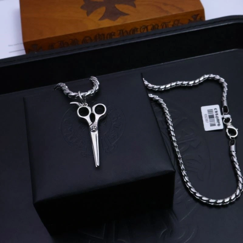 Timeless Chrome Hearts Necklaces 239263