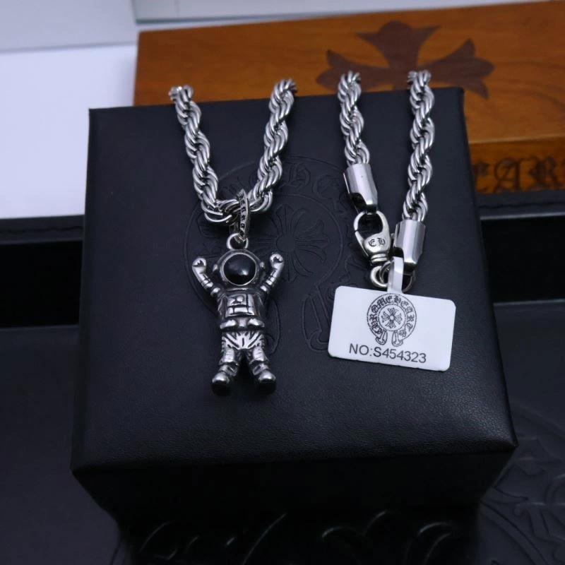 Thermal Chrome Hearts Necklaces 239235