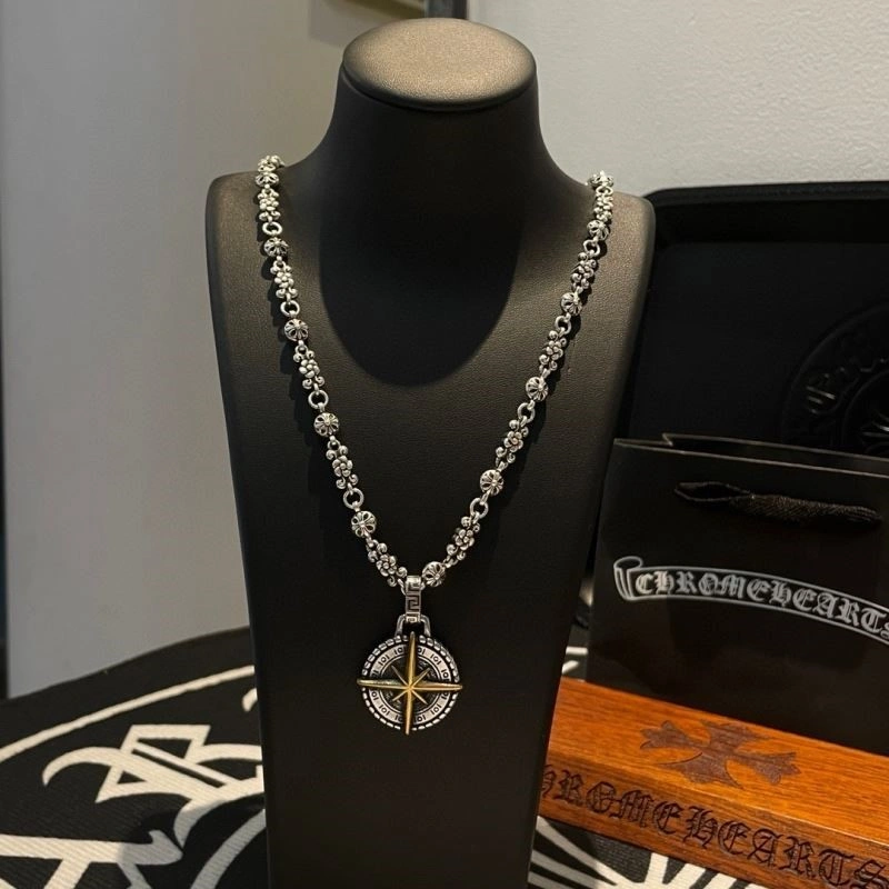 Lightweight Chrome Hearts Necklaces 239200