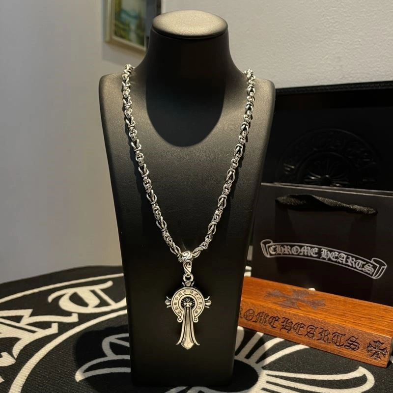 Bright Chrome Hearts Necklaces 238759