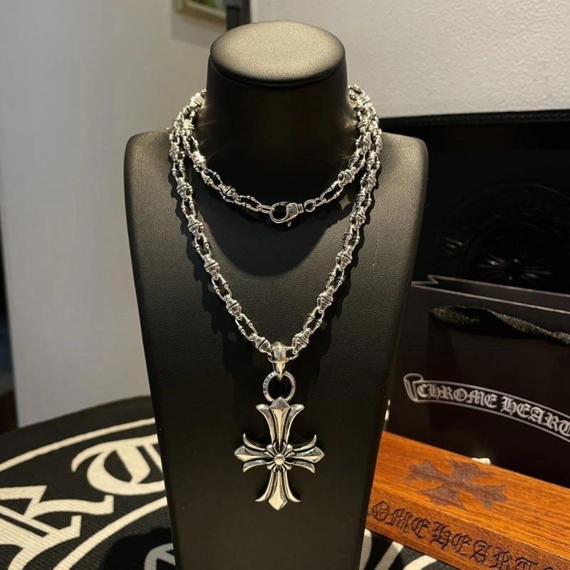Compact Chrome Hearts Necklaces 238761
