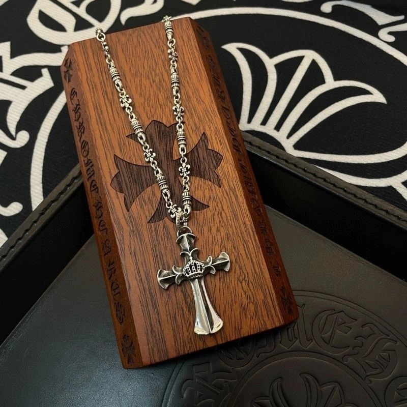 Cozy Chrome Hearts Necklaces 238748