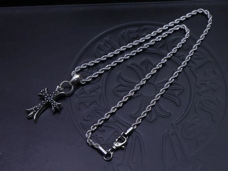 Compact Chrome Hearts Necklaces 238736