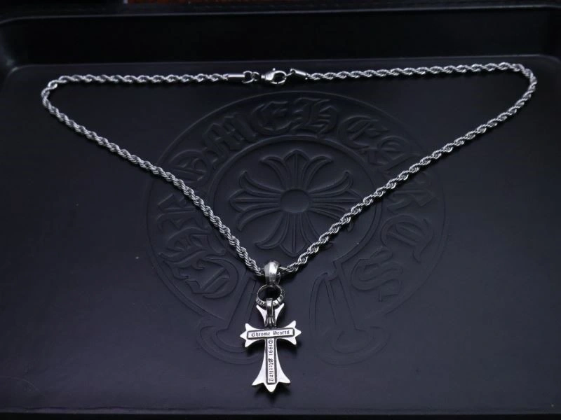 Snug Chrome Hearts Necklaces 238746