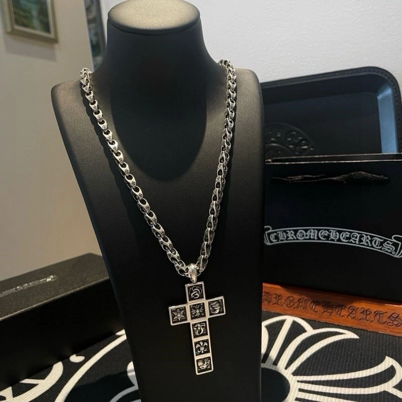 FashionForward Chrome Hearts Necklaces 238722