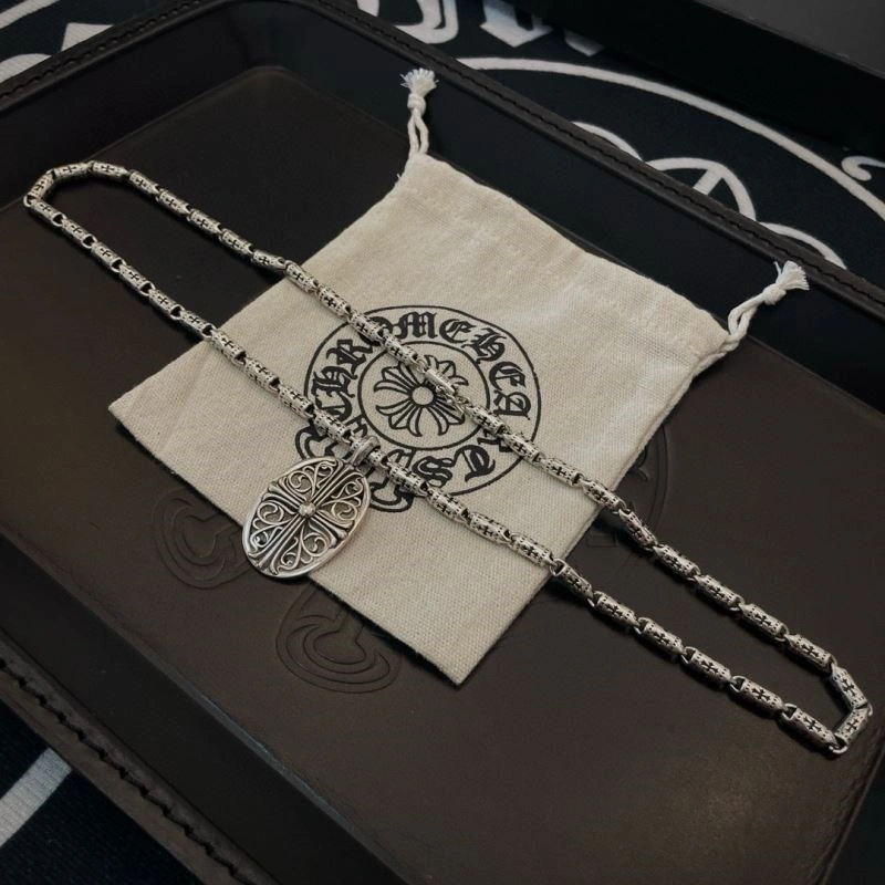 SoftTouch Chrome Hearts Necklaces 238717