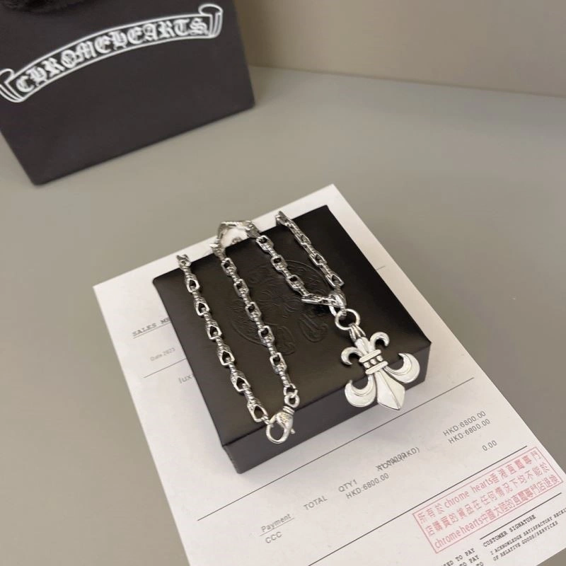 EyeCatching Chrome Hearts Necklaces 238685