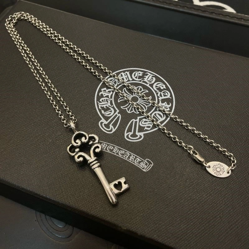 Sleek Chrome Hearts Necklaces 238660