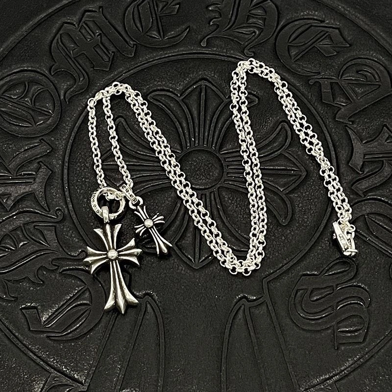 Resilient Chrome Hearts Necklaces 238651