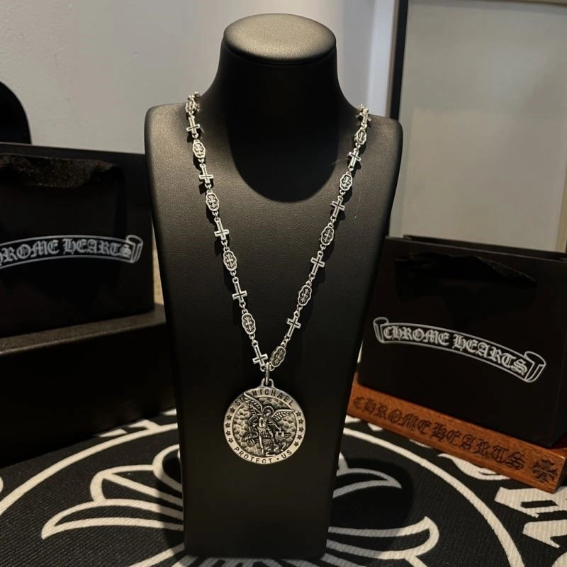 Affordable Chrome Hearts Necklaces 238614