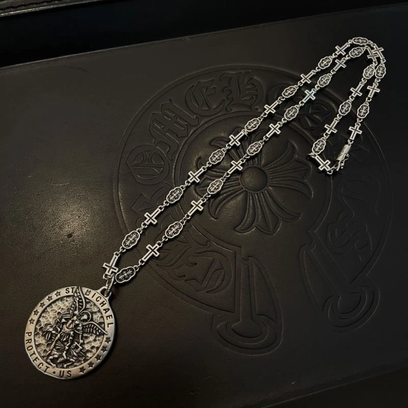 Affordable Chrome Hearts Necklaces 238614