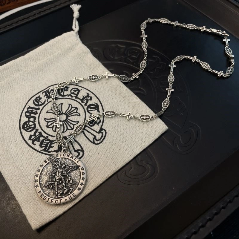 Affordable Chrome Hearts Necklaces 238614
