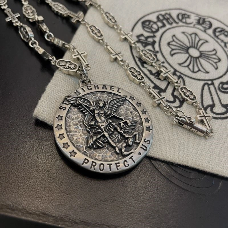 Affordable Chrome Hearts Necklaces 238614