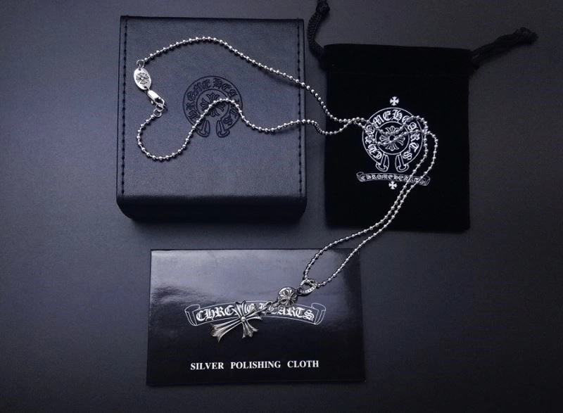 Unisex Chrome Hearts Necklaces 238640