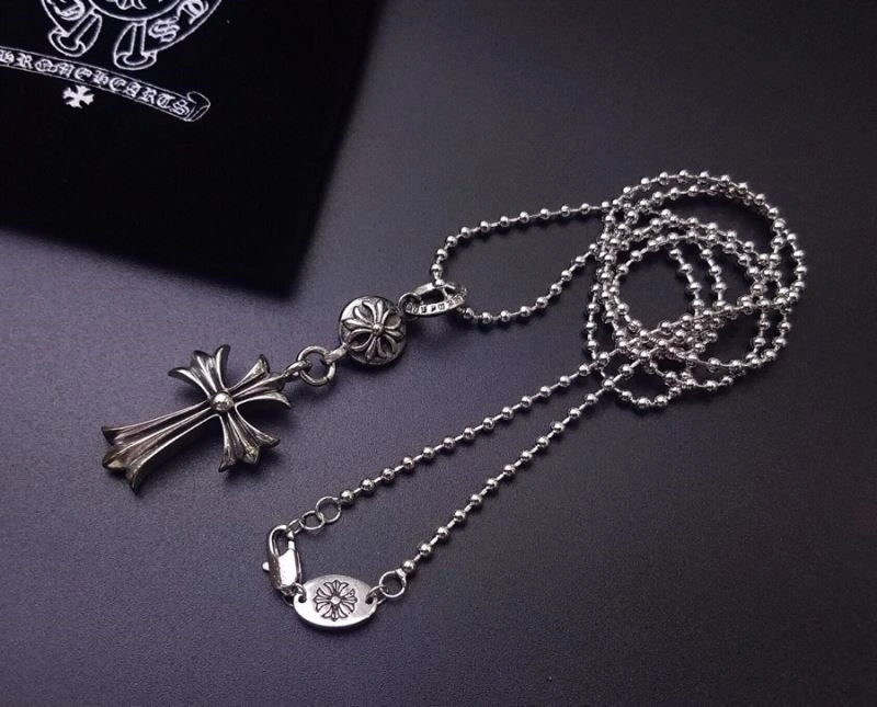 Unisex Chrome Hearts Necklaces 238640