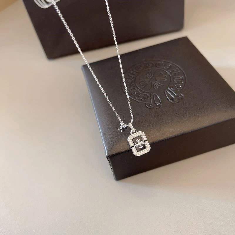 Chrome Hearts Necklaces Stylish 238599