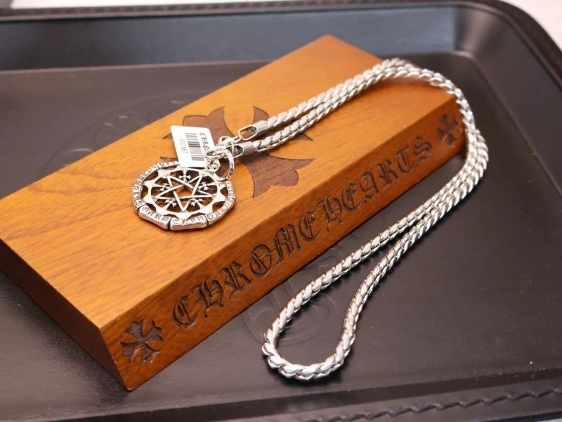 Durable Chrome Hearts Necklaces 238586