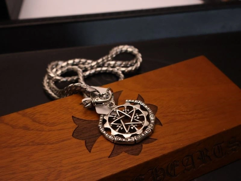Durable Chrome Hearts Necklaces 238586