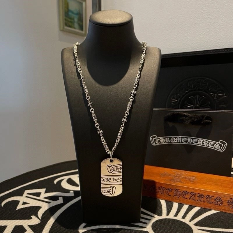 Seasonal Chrome Hearts Necklaces 238595