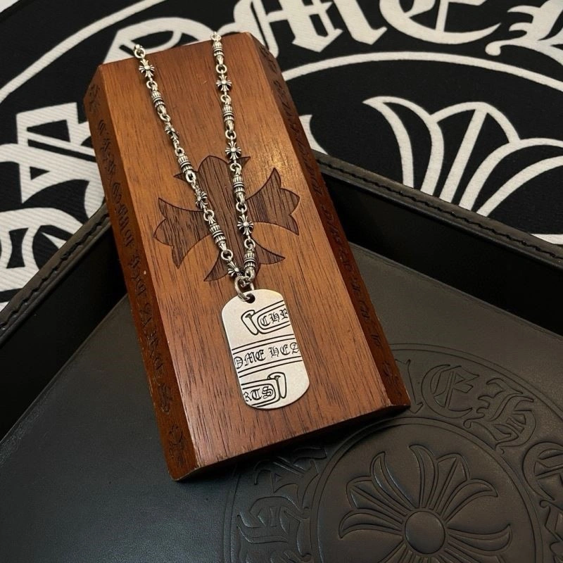 Seasonal Chrome Hearts Necklaces 238595
