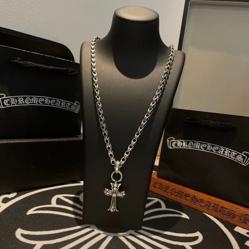 Unisex Chrome Hearts Necklaces 238587