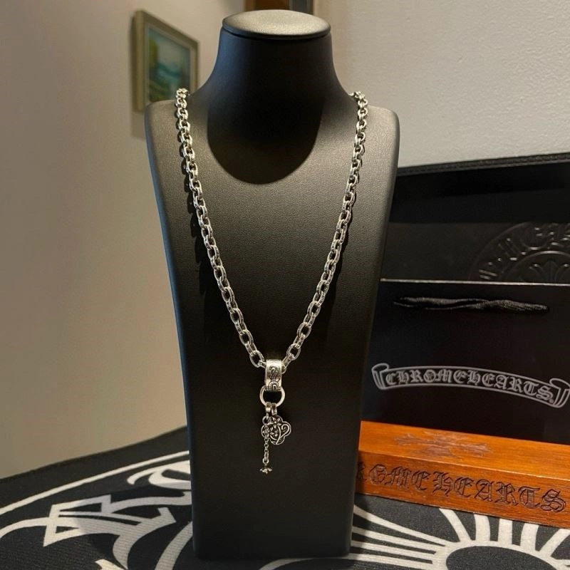 Chrome Hearts Necklaces FashionForward 238558