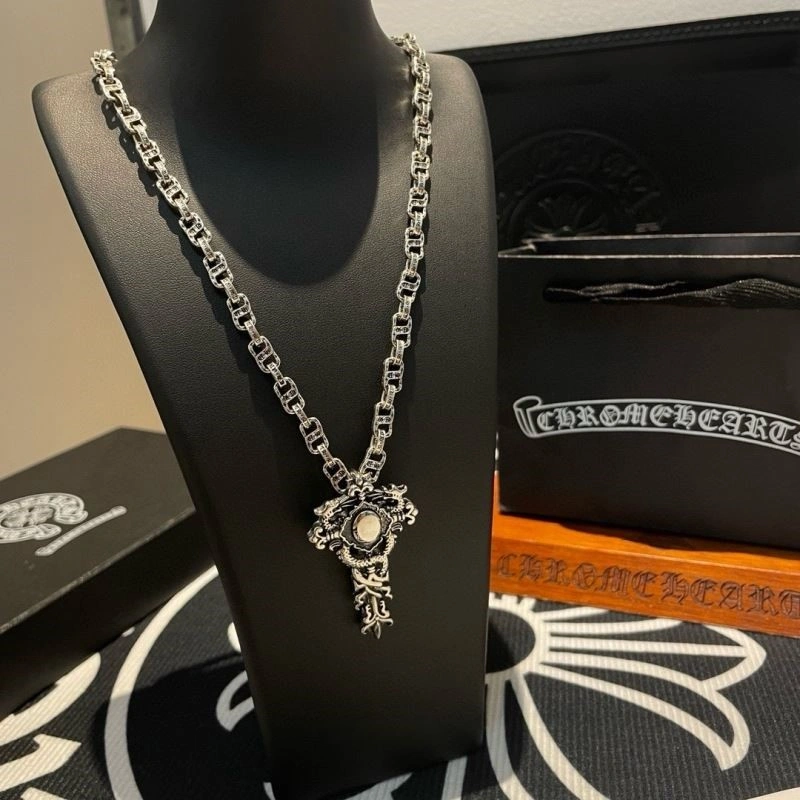 Breathable Chrome Hearts Necklaces 238545