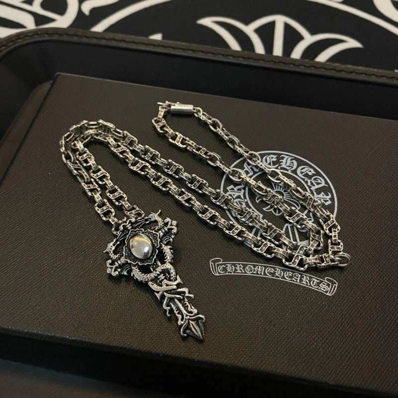 Breathable Chrome Hearts Necklaces 238545