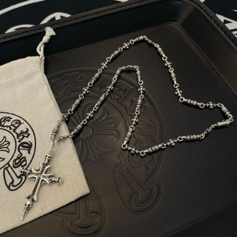 Sleek Chrome Hearts Necklaces 238536