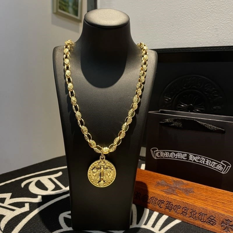 Sleek Chrome Hearts Necklaces 238508