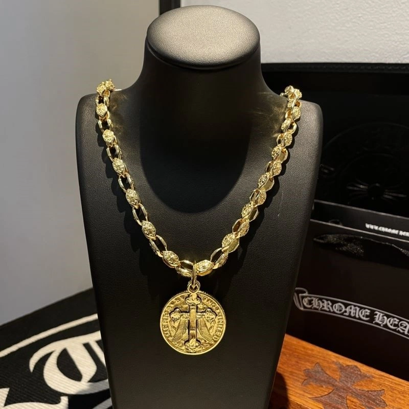 Sleek Chrome Hearts Necklaces 238508