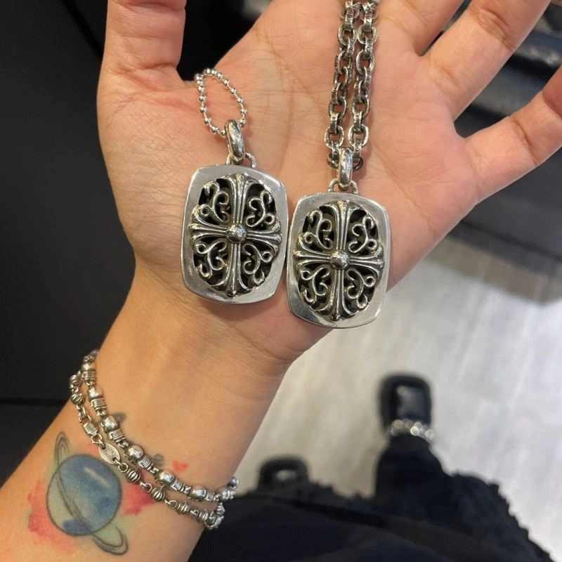 Lightweight Chrome Hearts Necklaces 238561