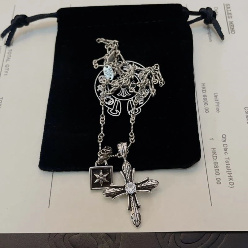 UrbanStyle Chrome Hearts Necklaces 238477