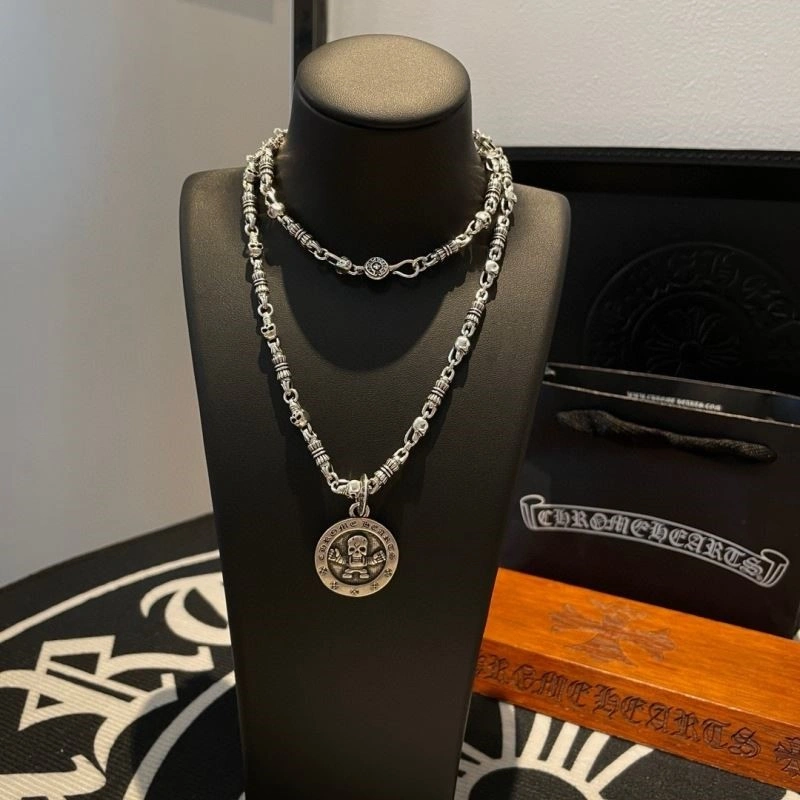 Vibrant Chrome Hearts Necklaces 238472