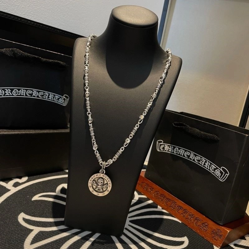 Vibrant Chrome Hearts Necklaces 238472