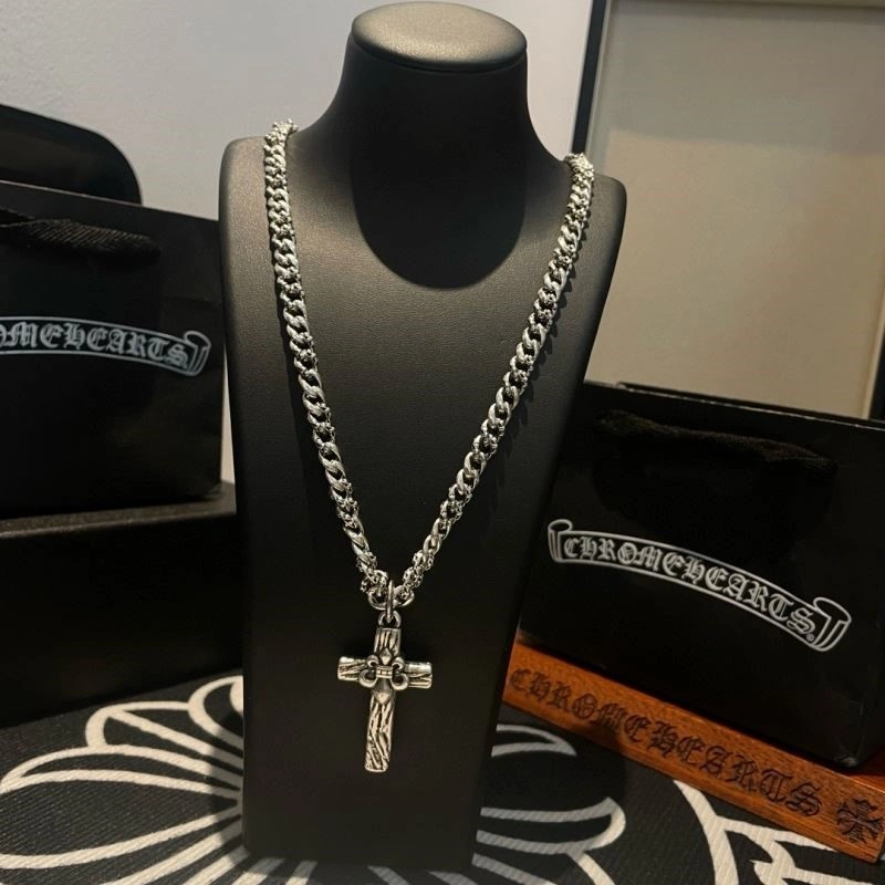 Chrome Hearts Necklaces Stylish 238417