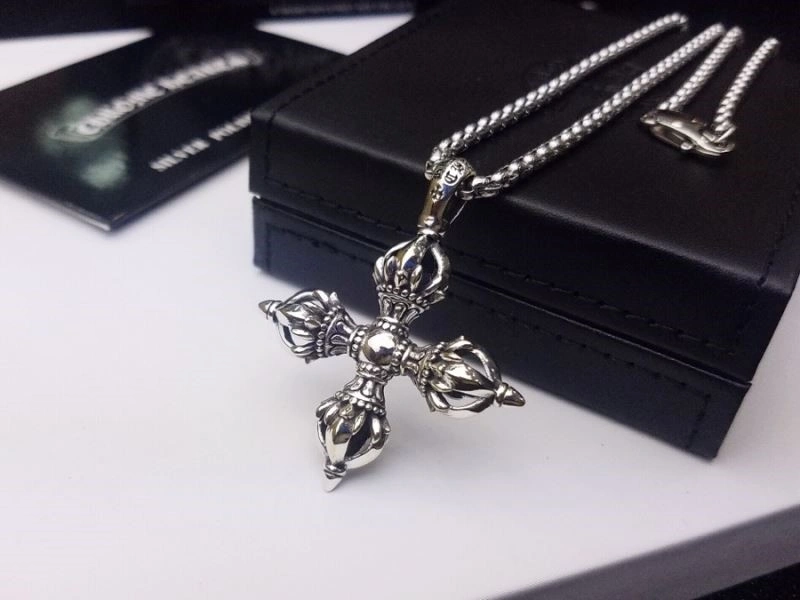 Classic Chrome Hearts Necklaces 238040