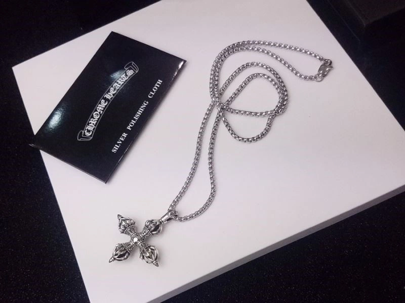 Classic Chrome Hearts Necklaces 238040