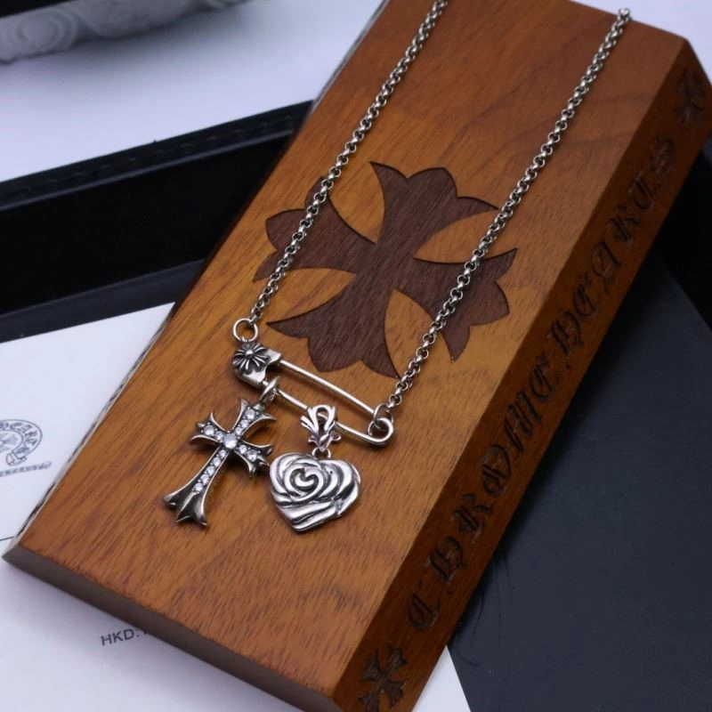 Casual Chrome Hearts Necklaces 238017