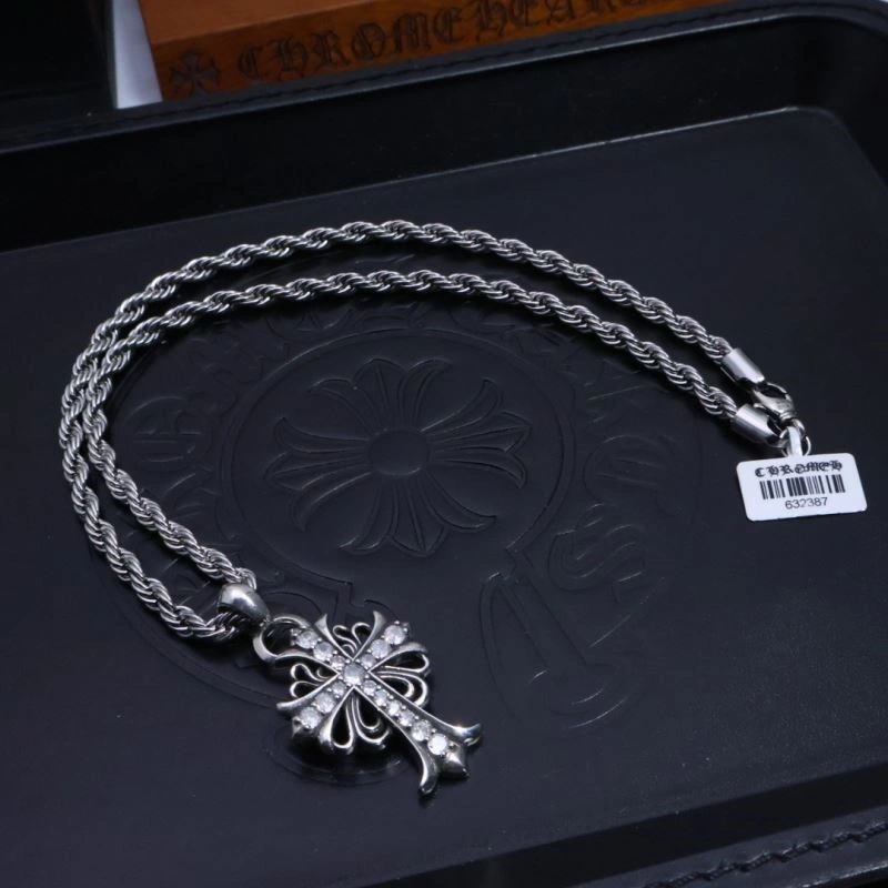 EyeCatching Chrome Hearts Necklaces 238002