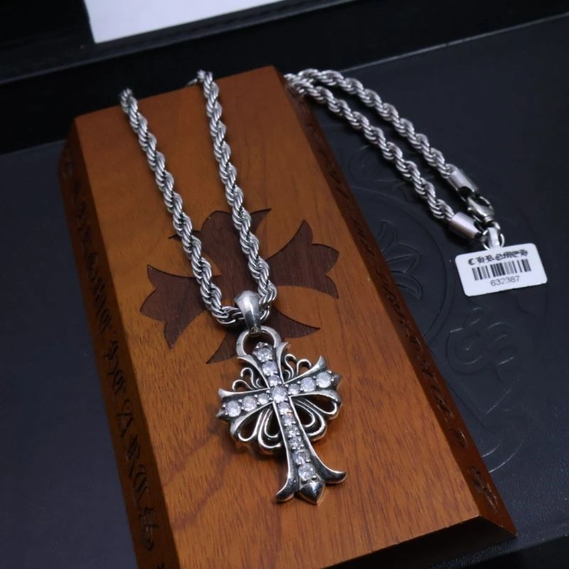 EyeCatching Chrome Hearts Necklaces 238002