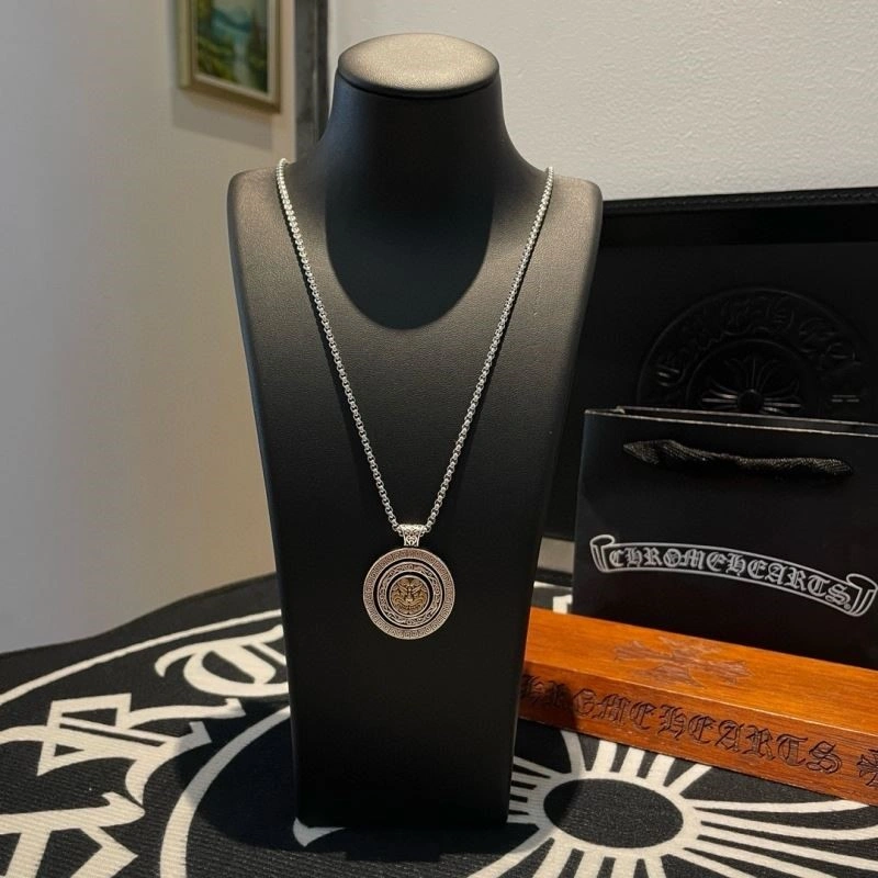 Bold Chrome Hearts Necklaces 237973