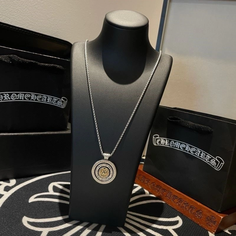Bold Chrome Hearts Necklaces 237973